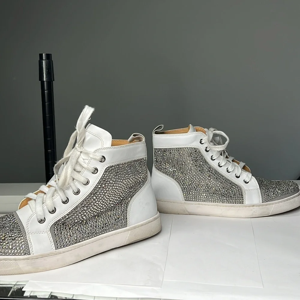 Crystal Rhinestone Sz 10.5 / EU 41 White Leather Hightop Sneakers Red Sole